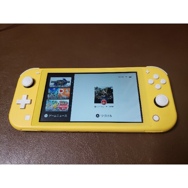 Nintendo Switch(ニンテンドースイッチ)のNintendo Switch Lite イエロー ニンテンドースイッチ エンタメ/ホビーのゲームソフト/ゲーム機本体(携帯用ゲーム機本体)の商品写真