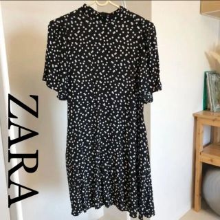 ザラ(ZARA)の4月21日21:59まで値下げ!【新品！ZARA】ドットワンピース(ひざ丈ワンピース)