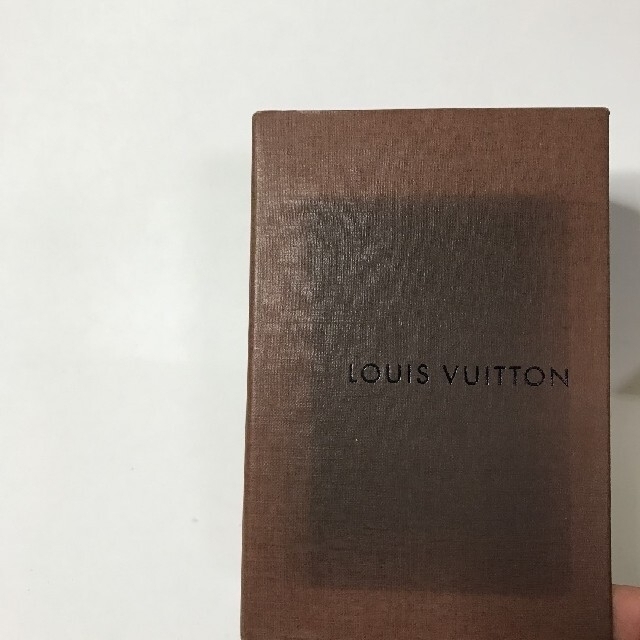 LOUIS VUITTON(ルイヴィトン)のルイヴィトン モノグラム　ヴェルニ　赤　コインケース レディースのファッション小物(コインケース)の商品写真