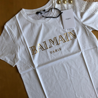 バルマン(BALMAIN)の新品未使用 ◆BALMAIN◆ホワイト コットン Tシャツ ゴールドロゴ(Tシャツ(半袖/袖なし))