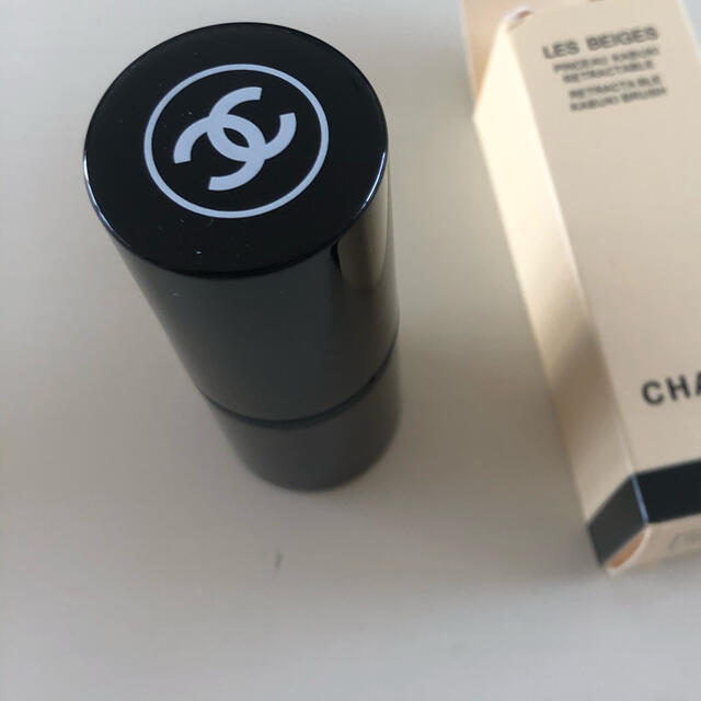 CHANEL(シャネル)のメイクブラシ　カブキブラシ コスメ/美容のメイク道具/ケアグッズ(チーク/フェイスブラシ)の商品写真