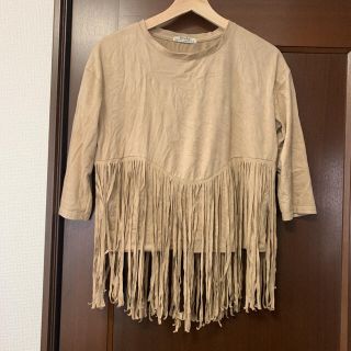 ベルシュカ(Bershka)のBershka トップス　ベージュ(カットソー(長袖/七分))