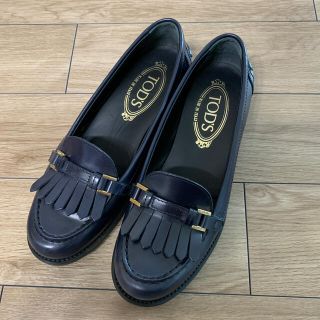 トッズ(TOD'S)のトッズ レディース ローファー ネイビー 35ハーフ TOD'S(ローファー/革靴)