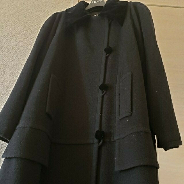 FOXEY ベロア襟 コート - www.nigerianabii.org