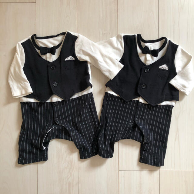 フォーマルロンパース　双子 キッズ/ベビー/マタニティのベビー服(~85cm)(ロンパース)の商品写真