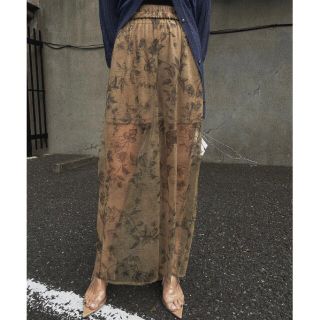 アメリヴィンテージ(Ameri VINTAGE)の【新品タグ付き】BENNETT SHEER PANTS(カジュアルパンツ)