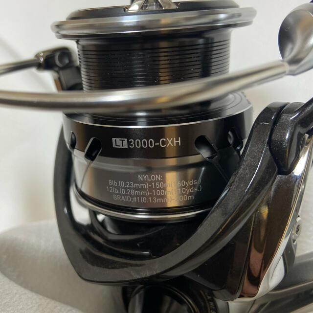 DAIWA(ダイワ)のバイデン528様専用　DIWA(ダイワ)18カルディア LT3000-CXH スポーツ/アウトドアのフィッシング(リール)の商品写真