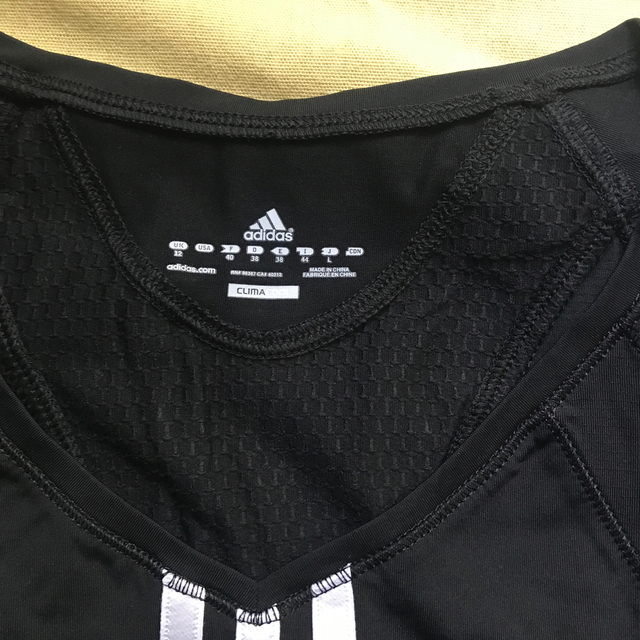 adidas(アディダス)のアディダス　adidas テニスTシャツ2枚セット　レディース スポーツ/アウトドアのテニス(ウェア)の商品写真