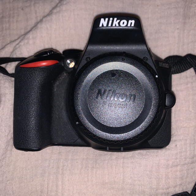 Nikon(ニコン)のNikon d5600 ダブルズームキット スマホ/家電/カメラのカメラ(デジタル一眼)の商品写真