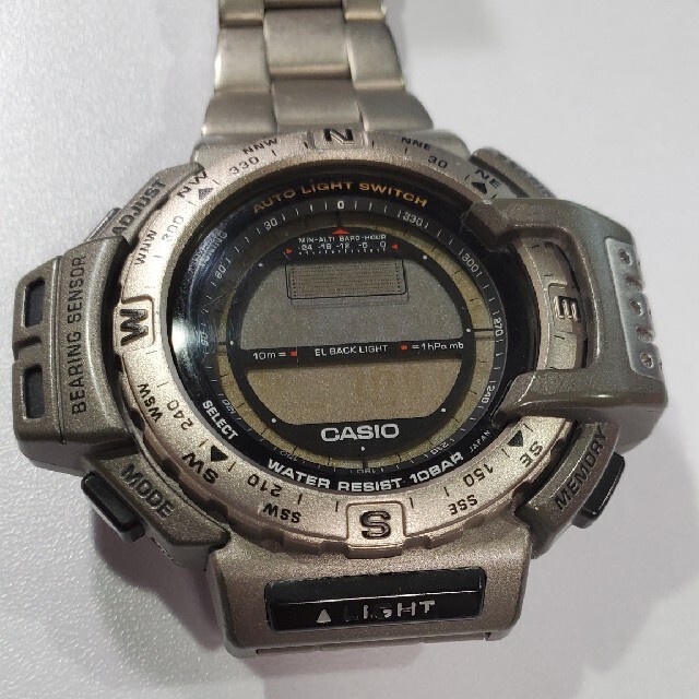 CASIO(カシオ)のカシオ　プロトレック　PRT 411　トリプルセンサー　チタンベルト メンズの時計(腕時計(デジタル))の商品写真