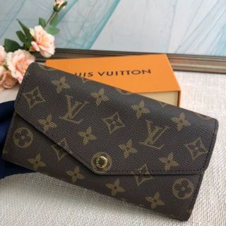 ルイヴィトン(LOUIS VUITTON)のルイヴィトン大人気ピンクの現行品ポルトフォイユ・サラの長財布です(財布)