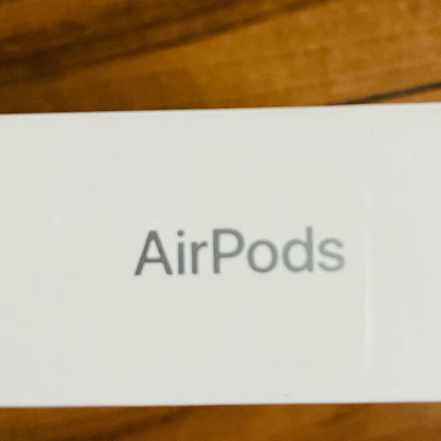 Apple(アップル)のApple Airpods 第2世代 【新品・未開封】 スマホ/家電/カメラのオーディオ機器(ヘッドフォン/イヤフォン)の商品写真