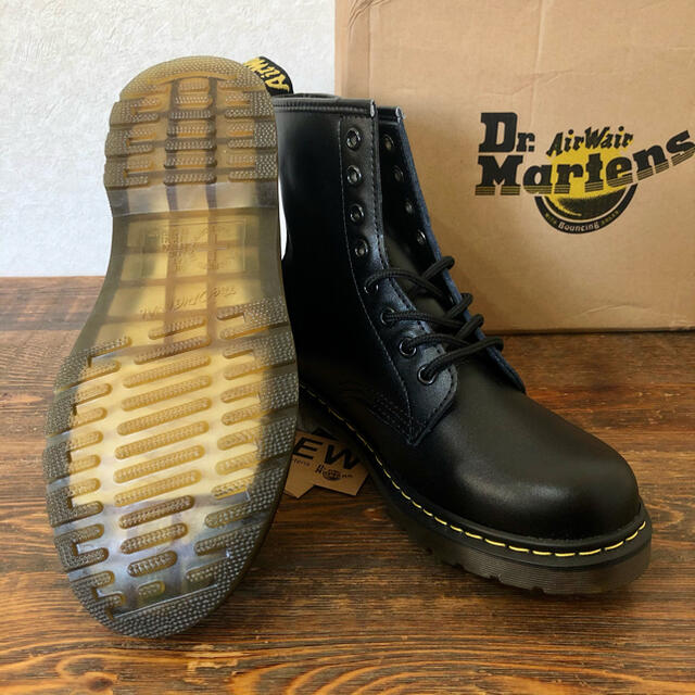 Dr.Martens(ドクターマーチン)のドクターマーチン Dr.Martens 8ホール レディースの靴/シューズ(ブーツ)の商品写真