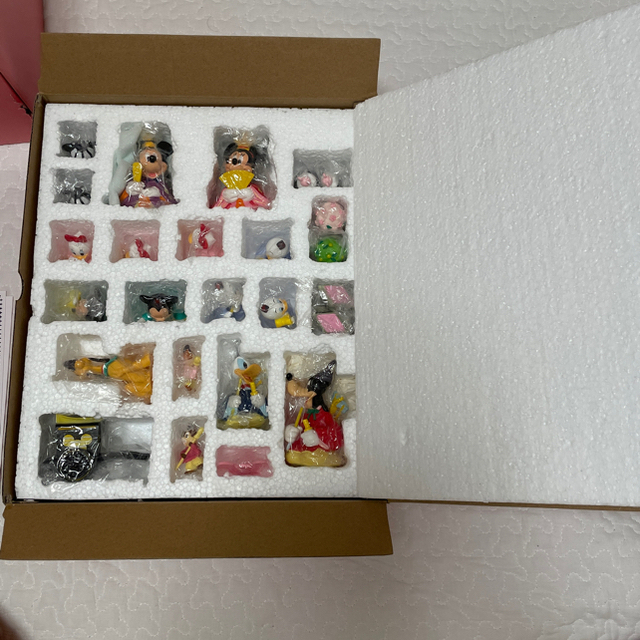 Disney(ディズニー)の雛人形 5段 ディズニー  キッズ/ベビー/マタニティのメモリアル/セレモニー用品(その他)の商品写真