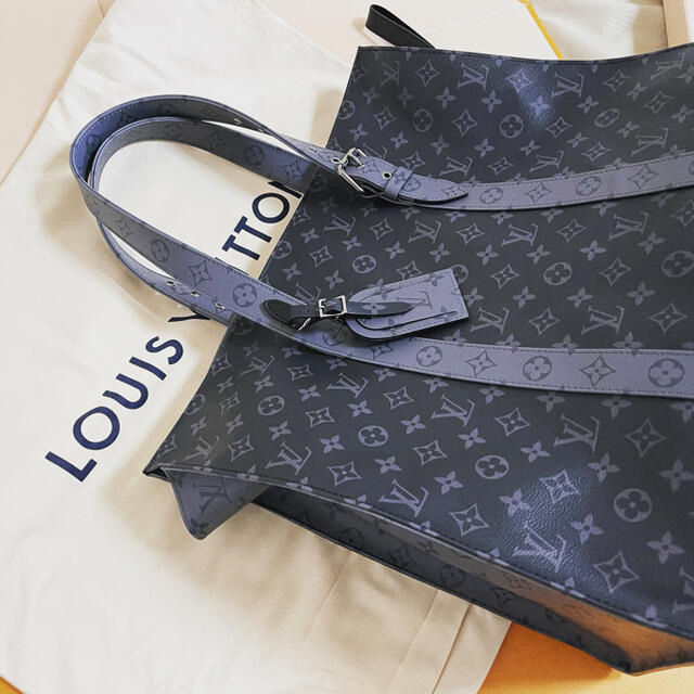 LOUIS VUITTON(ルイヴィトン)のルイヴィトン　トートバッグ メンズのバッグ(トートバッグ)の商品写真