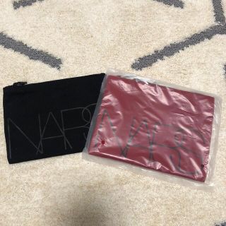 ナーズ(NARS)のNARS  ポーチ 赤&黒　(ファンデーション)