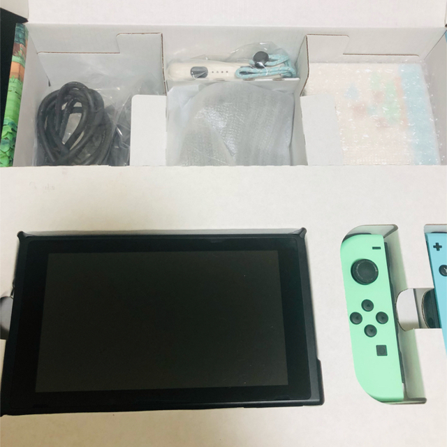 直販一掃 あつまれどうぶつの森 同梱版 Switch本体 美品 ゲームソフト