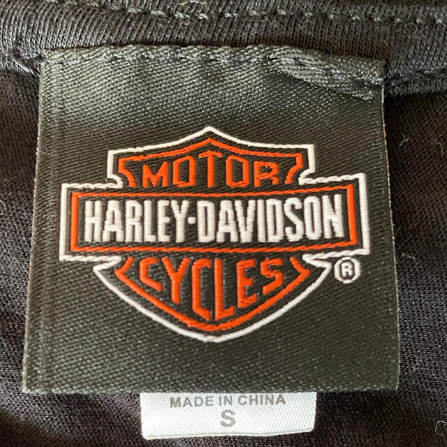 Harley Davidson(ハーレーダビッドソン)の【お値下げ中】ハーレーダビッドソン Tシャツ 【Harley-Davidson】 レディースのトップス(Tシャツ(半袖/袖なし))の商品写真