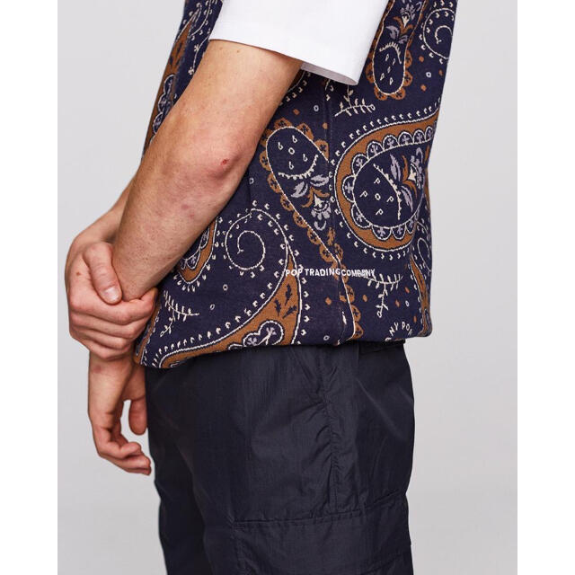 Supreme(シュプリーム)のPOP TRADING COMPANY PAISLEY VEST XL 1LDK メンズのトップス(ベスト)の商品写真