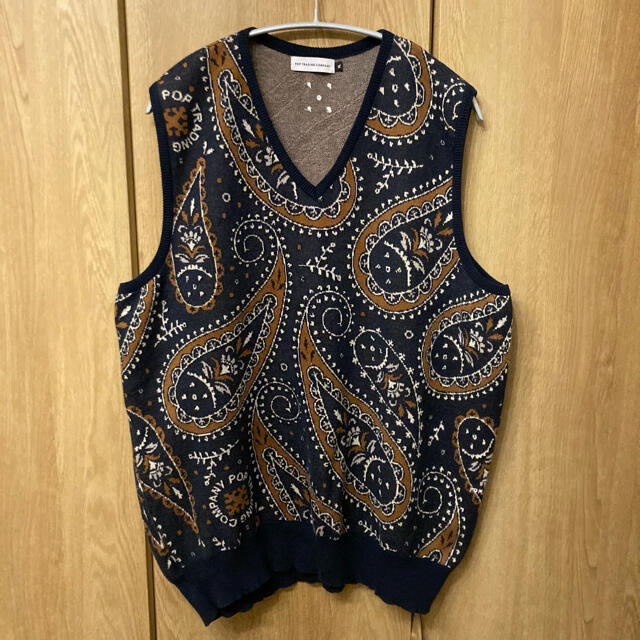 Supreme(シュプリーム)のPOP TRADING COMPANY PAISLEY VEST XL 1LDK メンズのトップス(ベスト)の商品写真