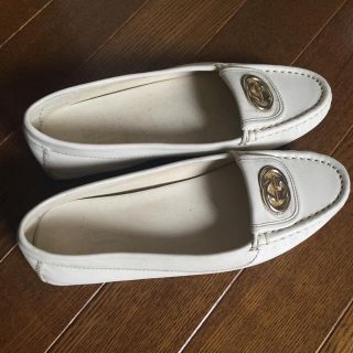 グッチ(Gucci)のGUCCI シューズ(スリッポン/モカシン)