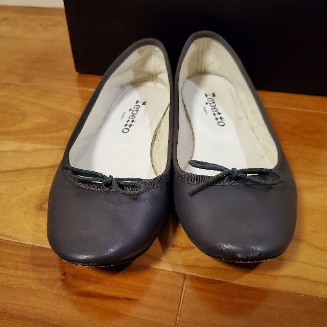 得価爆買い repetto - Repettoレペット バレエシューズ 37の通販 by