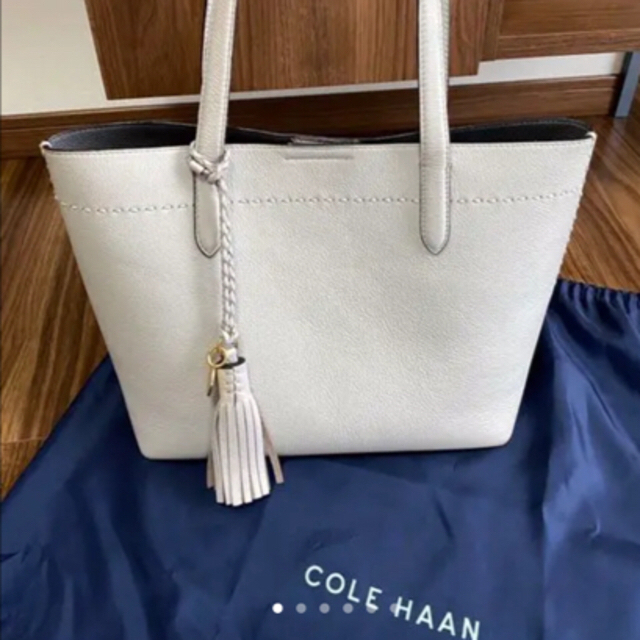 Cole Haan(コールハーン)の★コールハーン　トートバッグ レディースのバッグ(トートバッグ)の商品写真