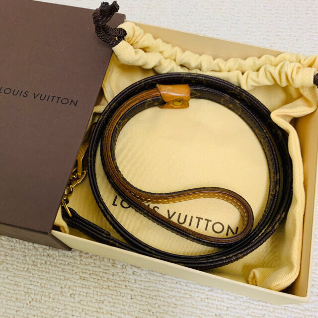 LOUIS VUITTON(ルイヴィトン)のルイヴィトン　モノグラム　犬用　リード　首輪 ×2  セット その他のペット用品(犬)の商品写真