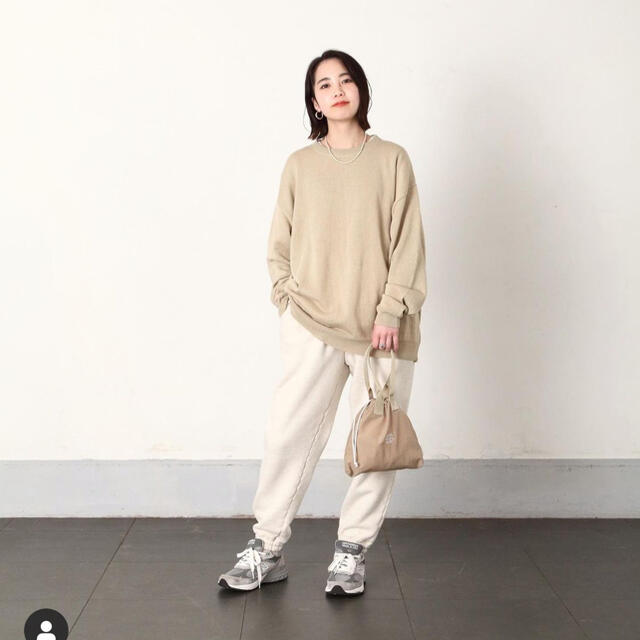 1LDK SELECT(ワンエルディーケーセレクト)の SEE SEE × ka/fuka CREW KNIT BEIGE レディースのトップス(ニット/セーター)の商品写真