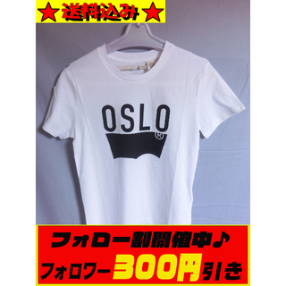 リーバイス(Levi's)のリーバイス ノルウェー地名ロゴＴシャツ OSLO（オスロ） ホワイト XSサイズ(Tシャツ(半袖/袖なし))