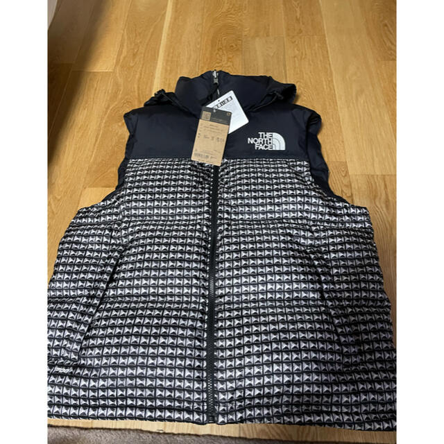 Supreme TNF Studded Nuptse Vest Black L - ダウンベスト