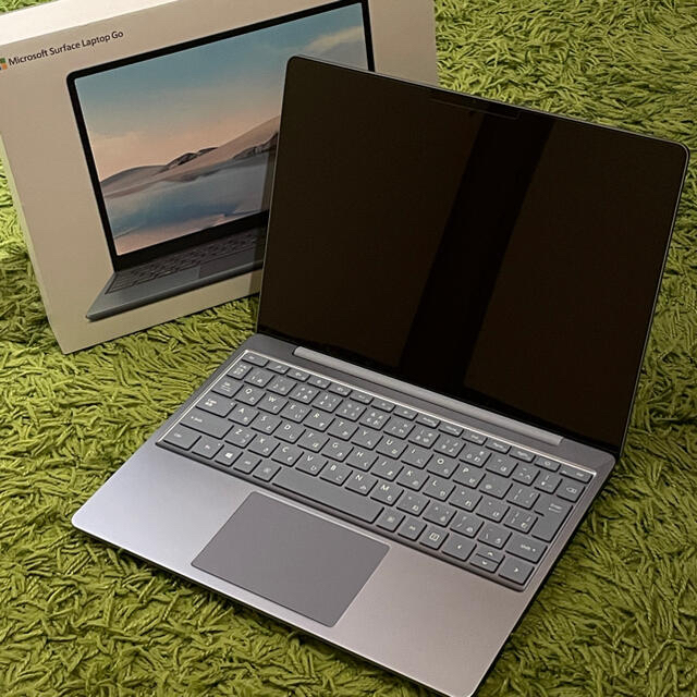 Microsoft(マイクロソフト)の【ほぼ新品】Microsoft Surface Laptop GO スマホ/家電/カメラのPC/タブレット(ノートPC)の商品写真