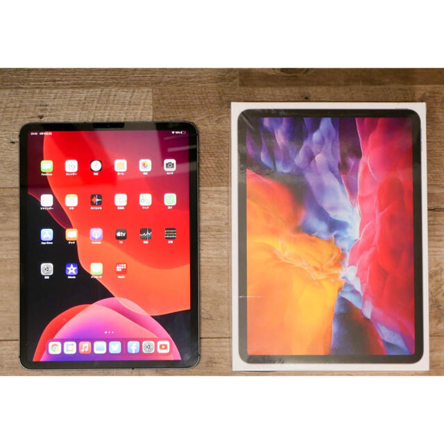 Apple(アップル)のiPad Pro 2020 128GB セルラーモデル+キーボード【美品】 スマホ/家電/カメラのPC/タブレット(タブレット)の商品写真