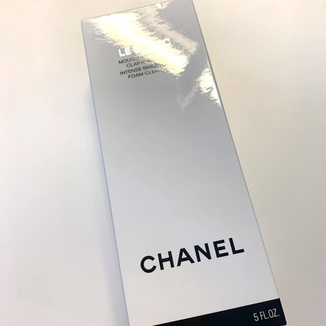 CHANEL(シャネル)のCHANEL ル　ブラン　洗顔　 コスメ/美容のスキンケア/基礎化粧品(洗顔料)の商品写真