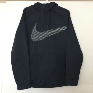 ナイキ(NIKE)のNIKE パーカー(パーカー)