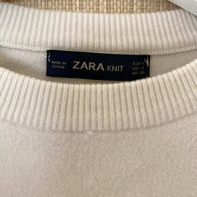 ZARA(ザラ)のZARA 白トップス レディースのトップス(トレーナー/スウェット)の商品写真