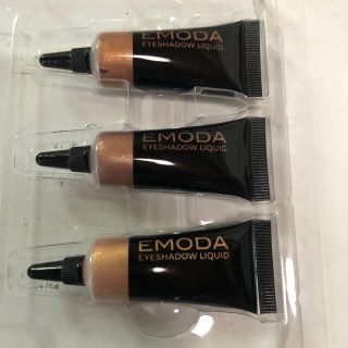 エモダ(EMODA)のEMODA クリームアイシャドウ(アイシャドウ)