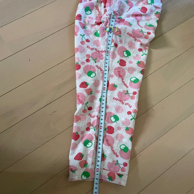 パジャマ120 キッズ/ベビー/マタニティのキッズ服女の子用(90cm~)(パジャマ)の商品写真