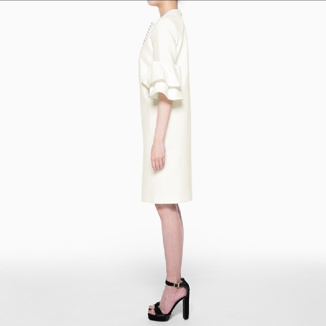 気質アップ BARNEYS NEW ヨーコチャン‼️レア❗フリルつきパール 気質アップ BARNEYS NEW ヨーコチャン‼️レア❗フリルつきパール