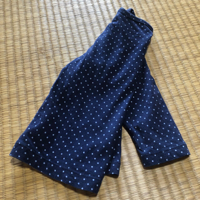 MUJI (無印良品)(ムジルシリョウヒン)の無印 水玉 ドット 黒 長袖 女の子 80 キッズ/ベビー/マタニティのベビー服(~85cm)(シャツ/カットソー)の商品写真