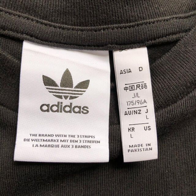 adidas(アディダス)のadidas Tシャツ L レディースのトップス(Tシャツ(半袖/袖なし))の商品写真