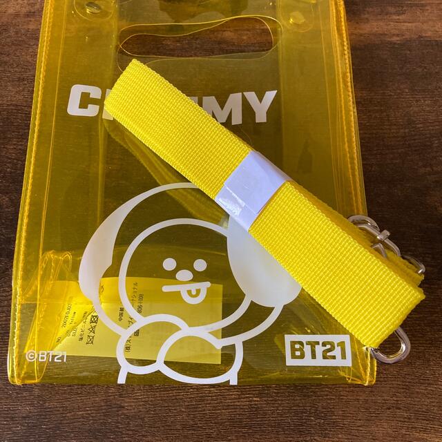 防弾少年団(BTS)(ボウダンショウネンダン)の早い者勝ち💜CHIMMY チミー　BT21 ビニールバック　新品未使用 レディースのバッグ(トートバッグ)の商品写真