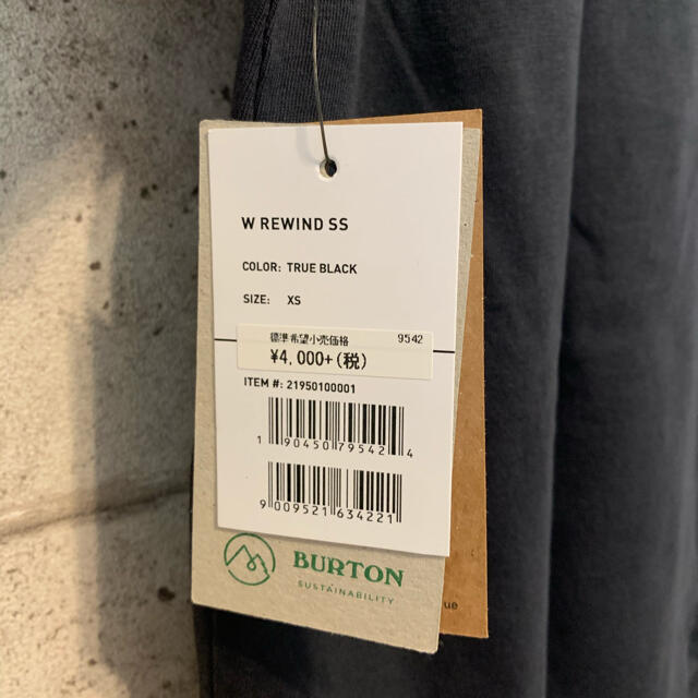 BURTON(バートン)のBurton Tシャツ　黒 レディースのトップス(Tシャツ(半袖/袖なし))の商品写真