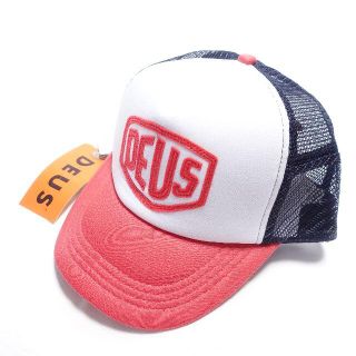 デウスエクスマキナ(Deus ex Machina)のDEUS EX MACHINA　RAISED SHEID TRUCKER　メンズ(キャップ)