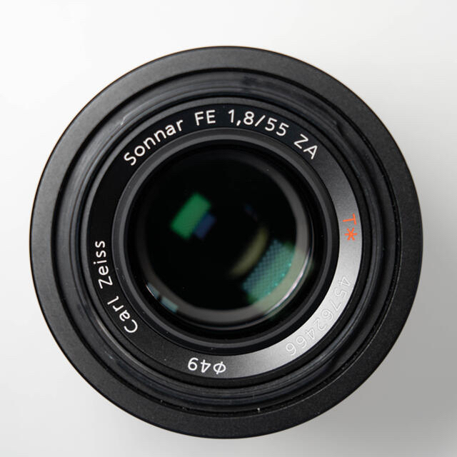 SONY(ソニー)の【良品】SONY Sonnar T* FE 55mm F1.8 ZA スマホ/家電/カメラのカメラ(レンズ(単焦点))の商品写真