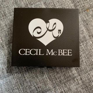 セシルマクビー(CECIL McBEE)のCECIL McBEE まつげケース(ポーチ)