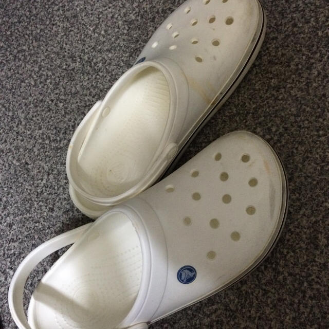 crocs(クロックス)のcrocs クロックス メンズの靴/シューズ(サンダル)の商品写真