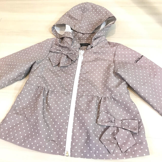 BeBe(ベベ)のBeBe べべ　リボン　パーカ　ジャケット  110 グレー キッズ/ベビー/マタニティのキッズ服女の子用(90cm~)(ジャケット/上着)の商品写真