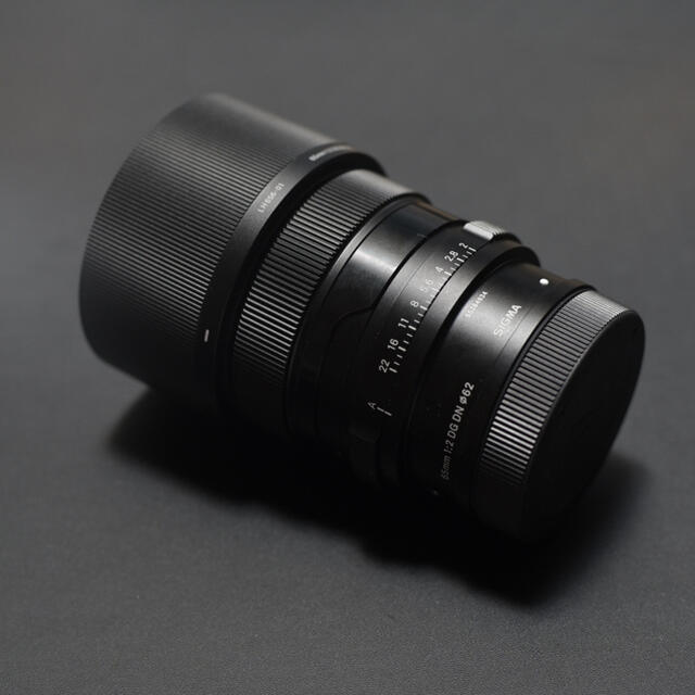 SIGMA(シグマ)のSIGMA 65mm F2 DG DN For L-Mount スマホ/家電/カメラのカメラ(レンズ(単焦点))の商品写真