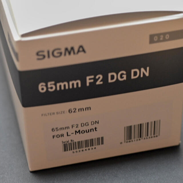 SIGMA(シグマ)のSIGMA 65mm F2 DG DN For L-Mount スマホ/家電/カメラのカメラ(レンズ(単焦点))の商品写真